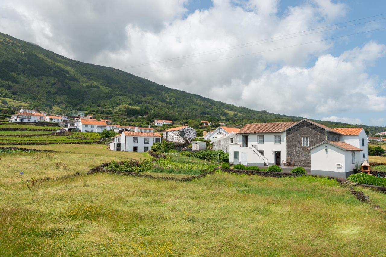 Prainha Apartments São Roque do Pico エクステリア 写真